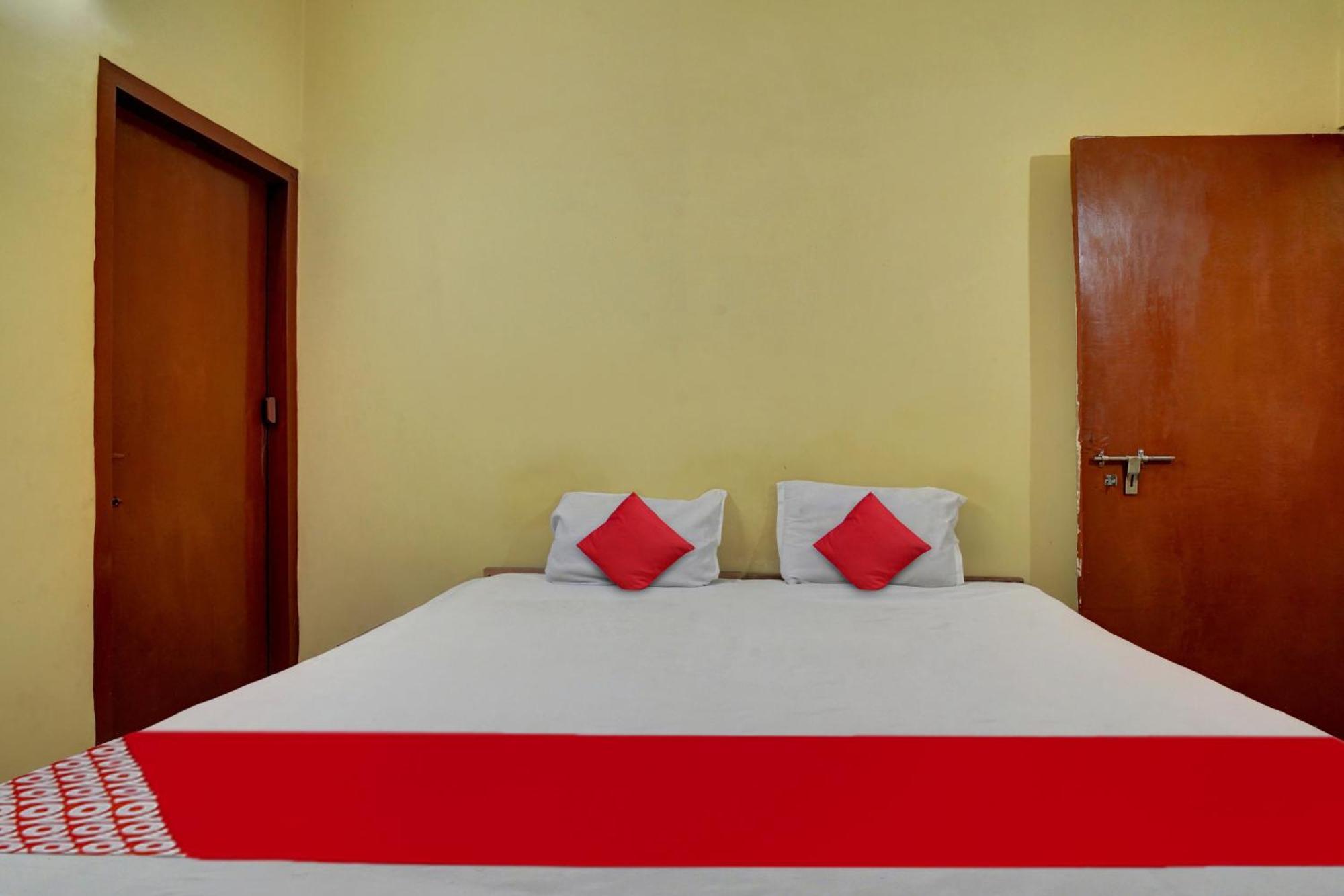 Super Hotel O Om Shriyam Banquet And Heritage Patna  Exteriér fotografie