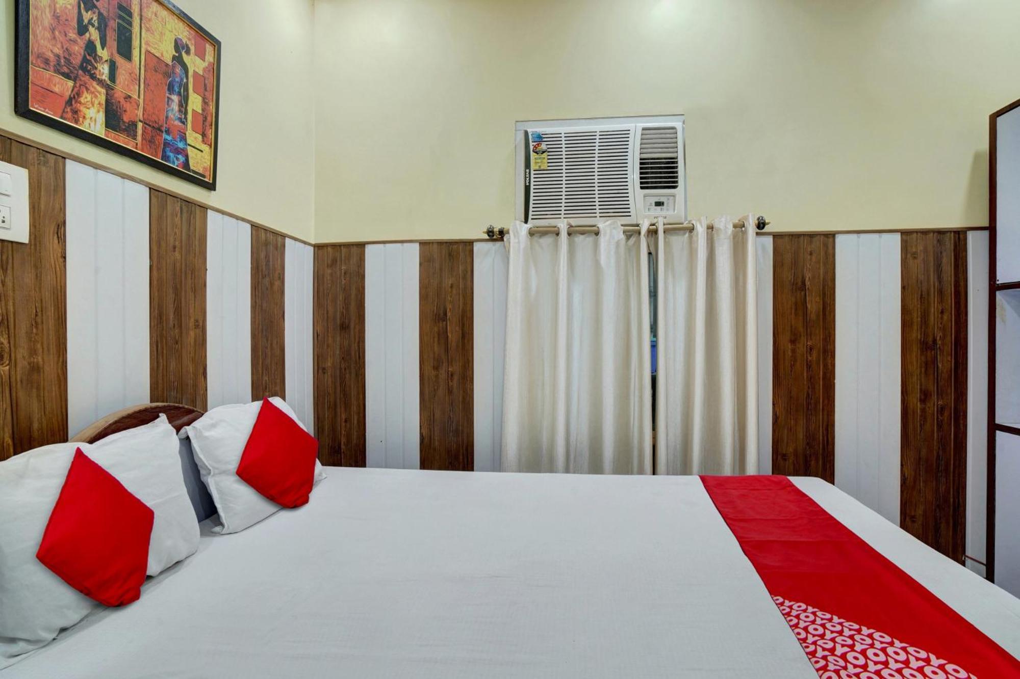 Super Hotel O Om Shriyam Banquet And Heritage Patna  Exteriér fotografie