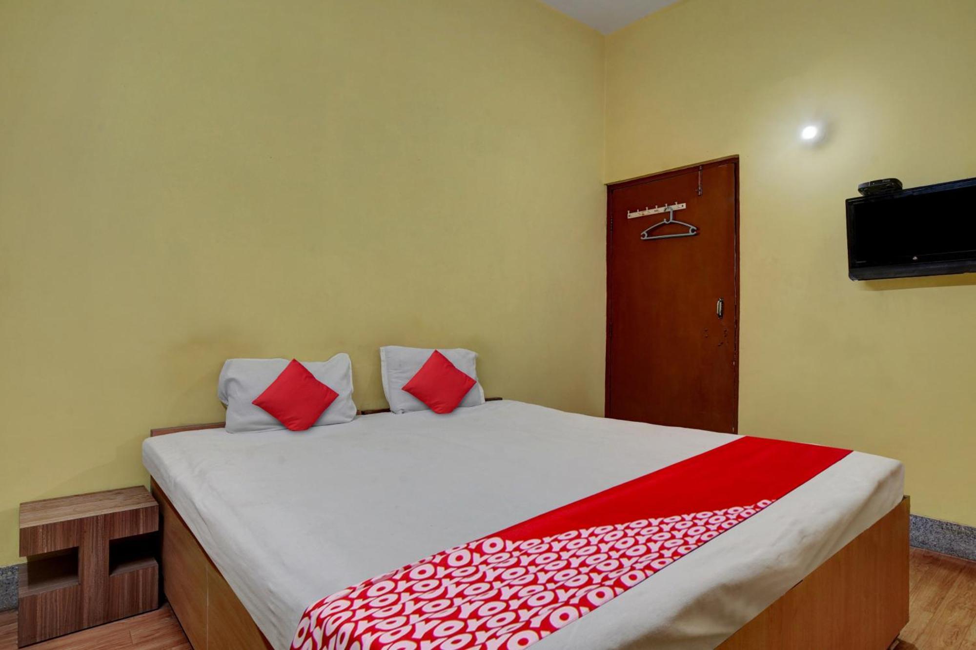 Super Hotel O Om Shriyam Banquet And Heritage Patna  Exteriér fotografie